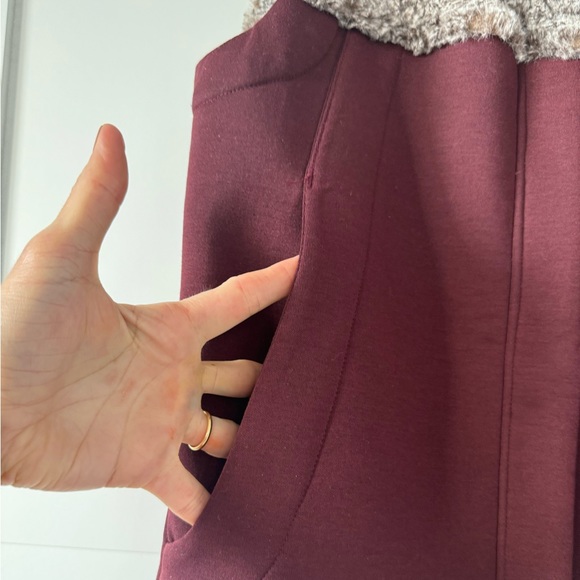 North Face - Hybernation Thermal 3D Vest Maroon Red Gray Shearling size XS - Picture 5 of 13